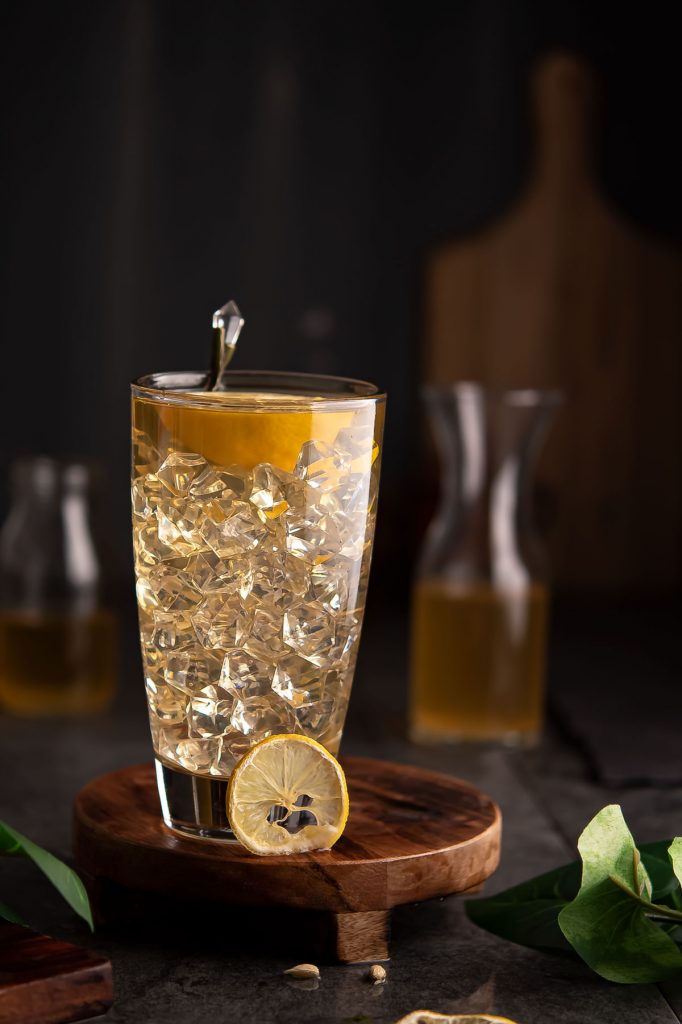Brown sugar lemonade served in tall drinking glasses